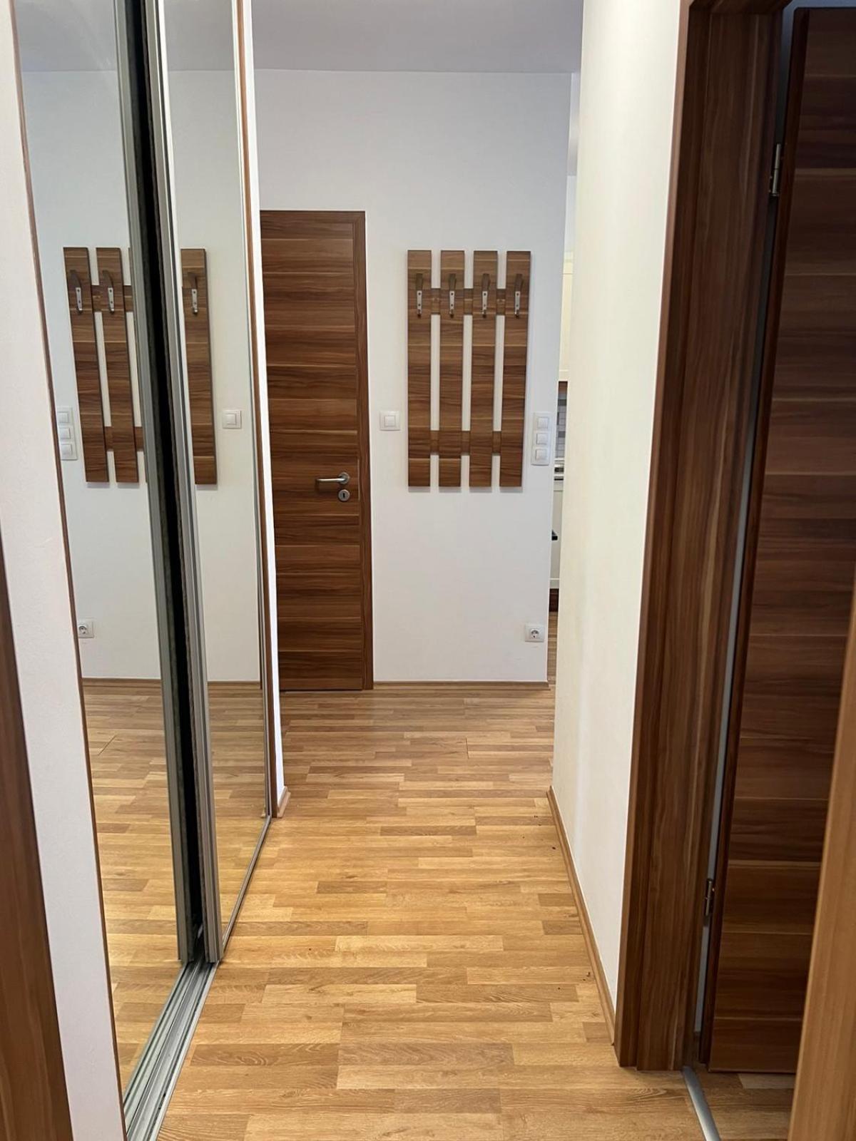 Lux Cordia Apartment With Free Parking Budapest Luaran gambar
